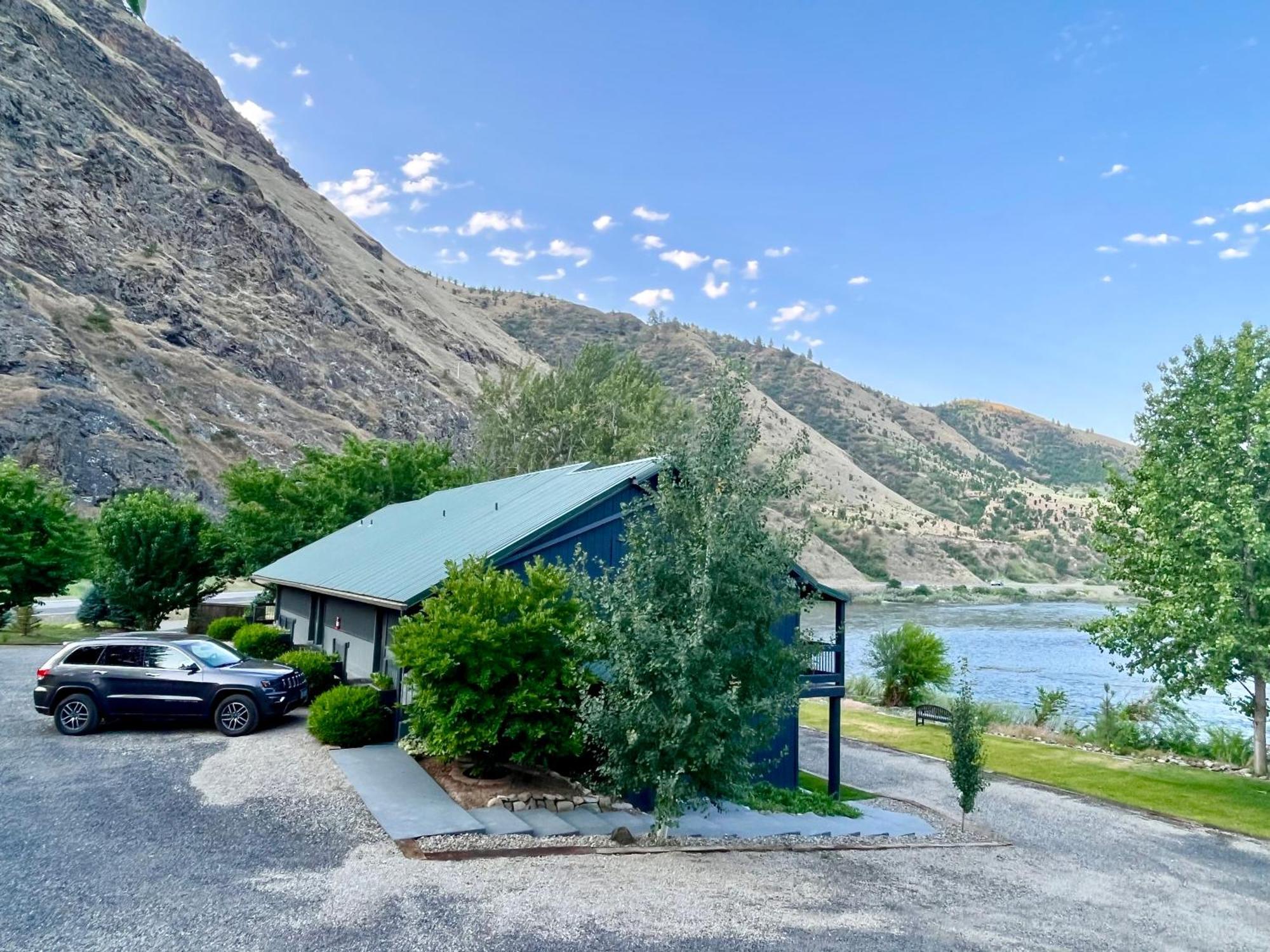 Steelhead Lodge Lucile المظهر الخارجي الصورة
